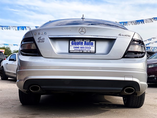 Mercedes-Benz C-Class photo 14