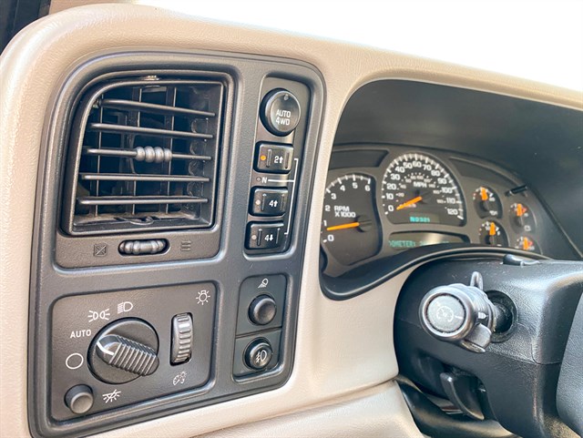 Chevrolet Silverado photo 7