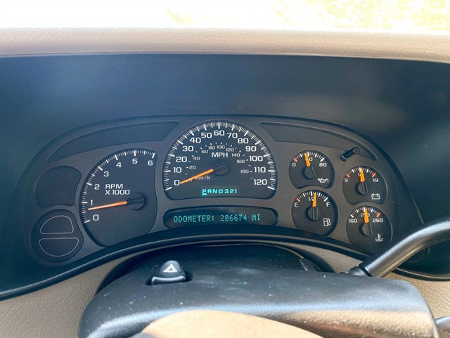 Chevrolet Silverado photo 6