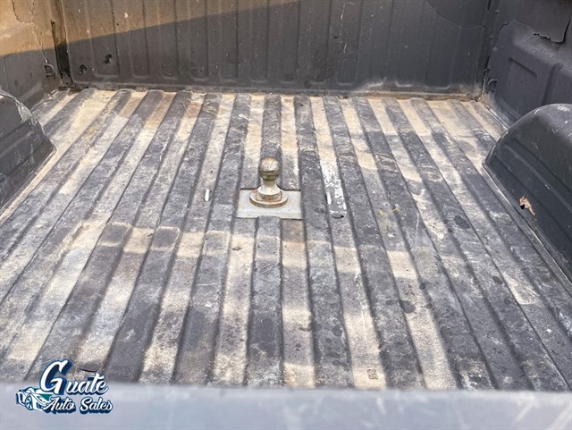 Chevrolet Silverado photo 18