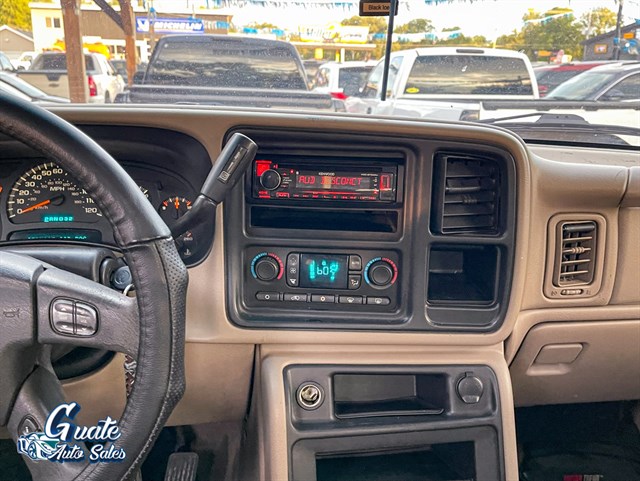 Chevrolet Silverado photo 8