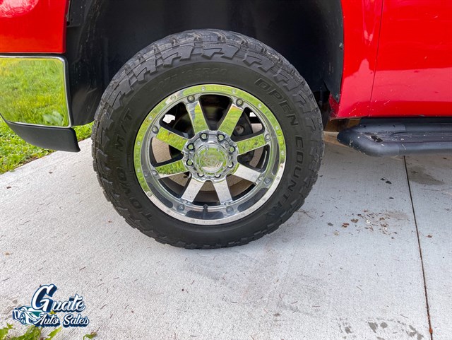 GMC Sierra photo 8