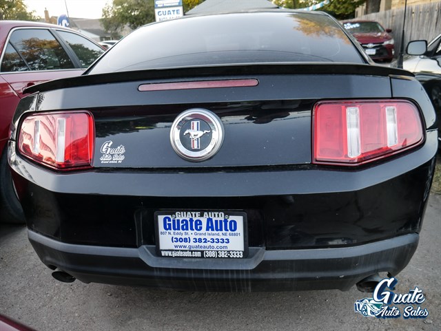 Ford Mustang photo 6