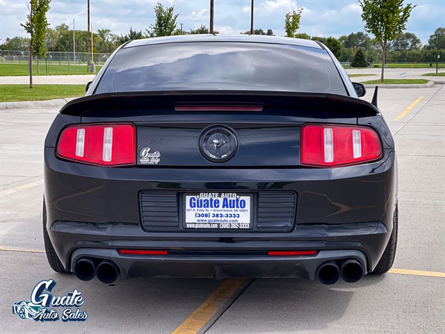 Ford Mustang photo 7
