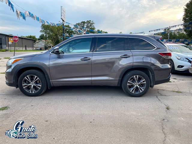 Toyota Highlander photo 4
