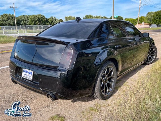 Chrysler 300 photo 16