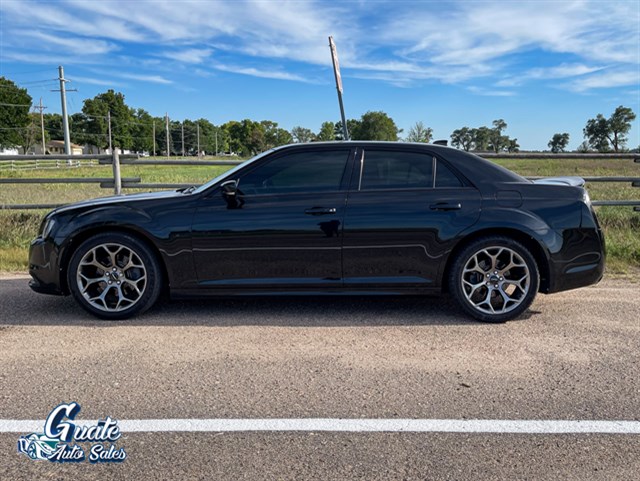 Chrysler 300 photo 12