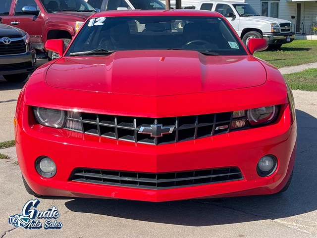 Chevrolet Camaro photo 2
