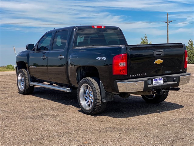 Chevrolet Silverado photo 10