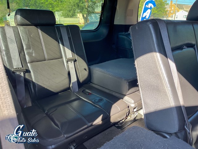 Chevrolet Tahoe photo 12