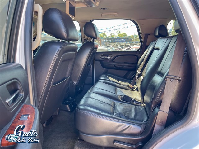 Chevrolet Tahoe photo 6