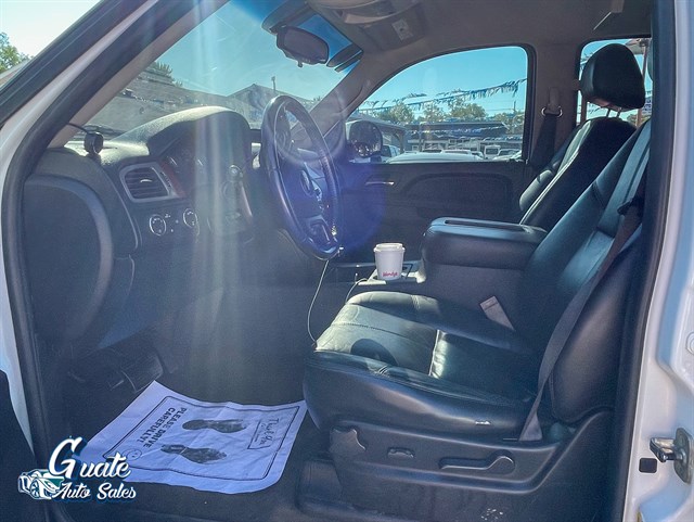 Chevrolet Tahoe photo 5
