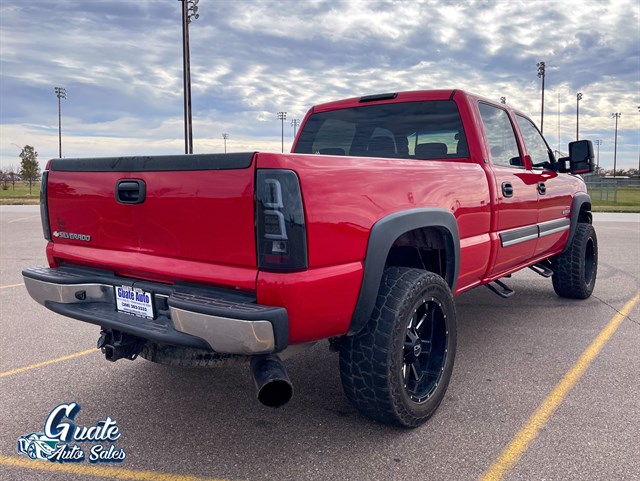 Chevrolet Silverado photo 14