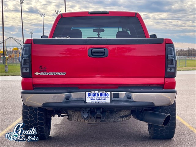 Chevrolet Silverado photo 13