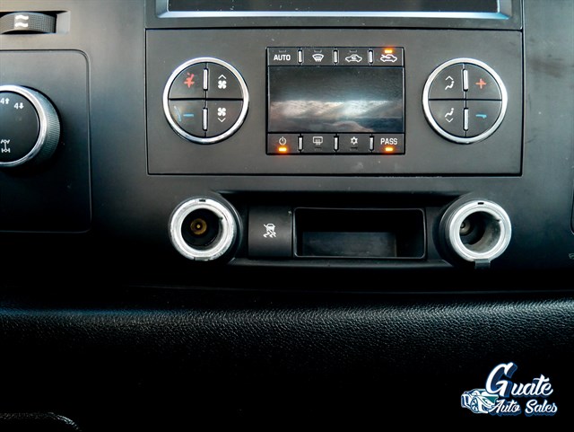 Chevrolet Silverado photo 6