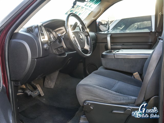Chevrolet Silverado photo 7