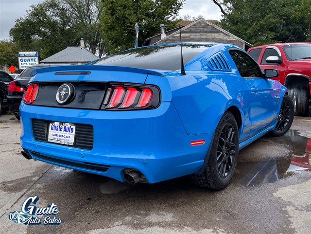 Ford Mustang photo 9