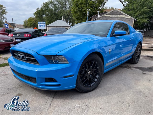 Ford Mustang photo 3