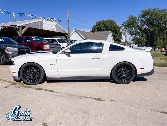 Ford Mustang photo 5