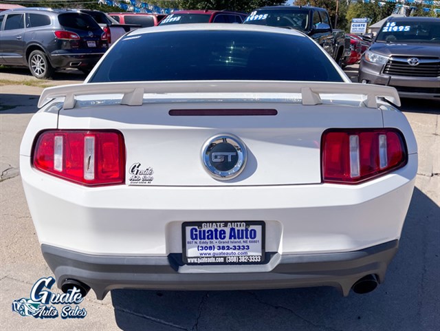 Ford Mustang photo 12