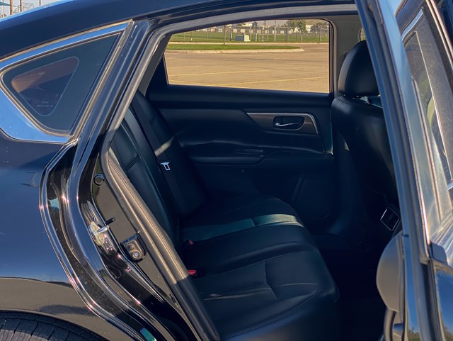 Nissan Altima photo 13