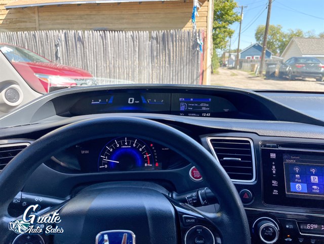 Honda Civic photo 5