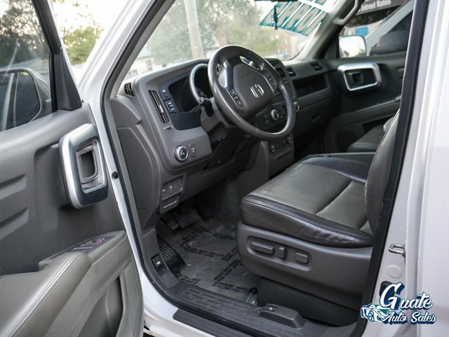 Honda Ridgeline photo 4