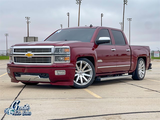Chevrolet Silverado photo 3