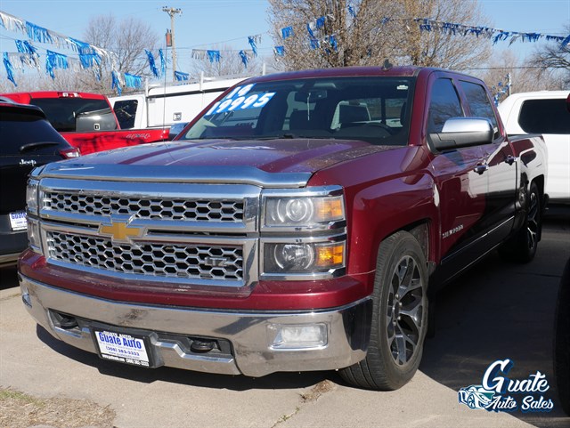 Chevrolet Silverado photo 3