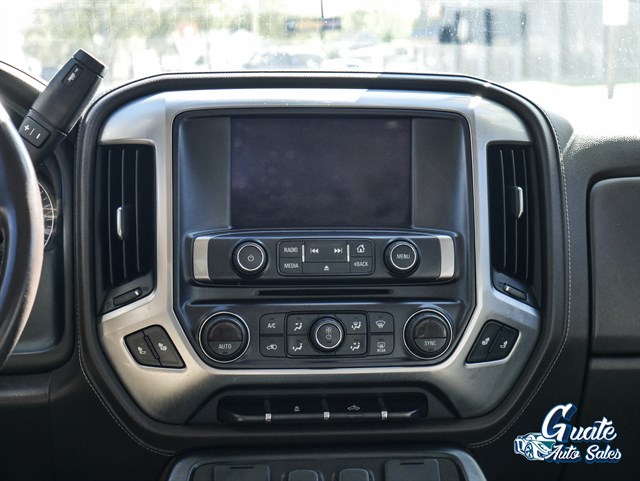 Chevrolet Silverado photo 11