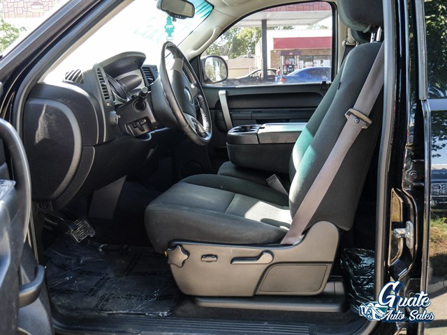 Chevrolet Silverado photo 8