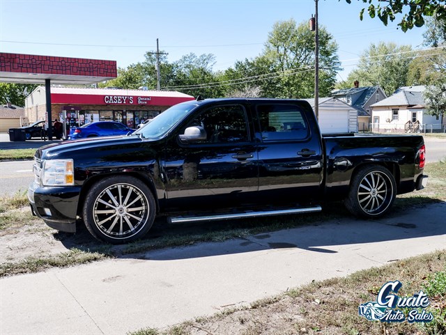 Chevrolet Silverado photo 4