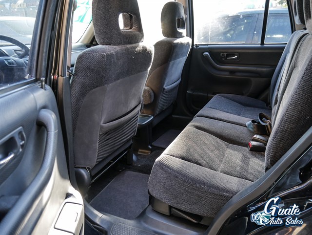 Honda CR-V photo 3