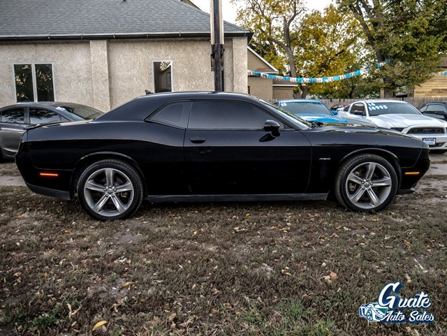 Dodge Challenger photo 15