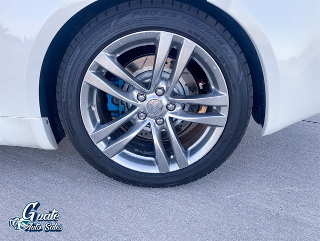 Infiniti G37 photo 9