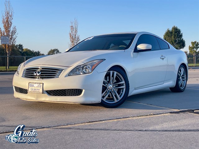 Infiniti G37 photo 3