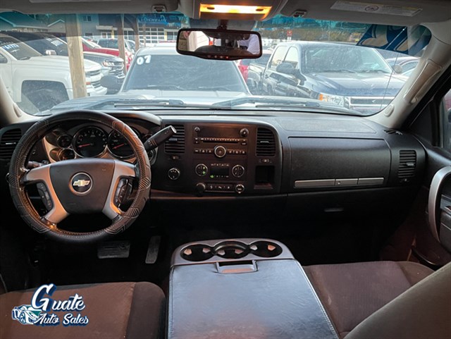 Chevrolet Silverado photo 4