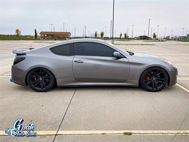 Hyundai Genesis Coupe photo 12