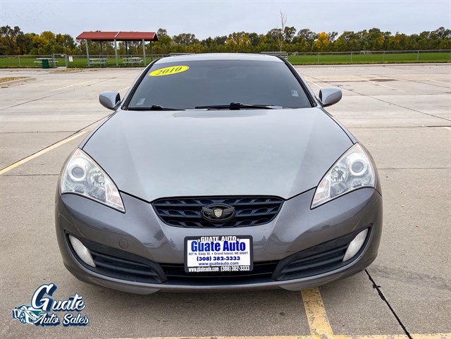 Hyundai Genesis Coupe photo 2