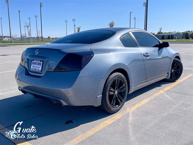 Nissan Altima photo 8