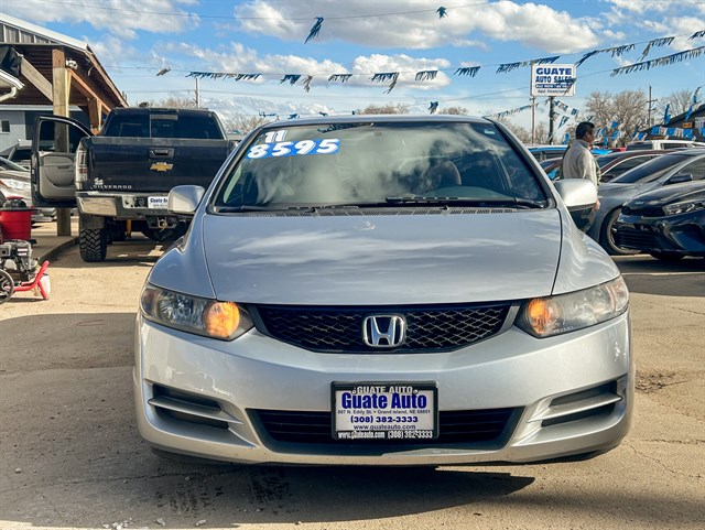 Honda Civic photo 2