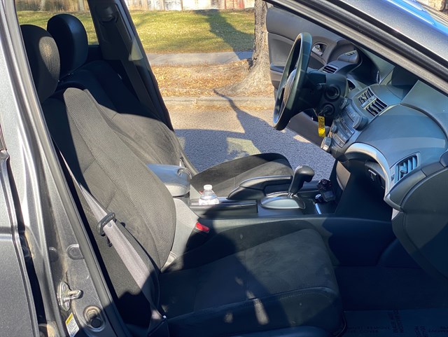 Honda Accord photo 14