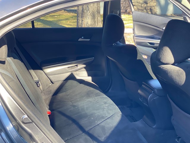 Honda Accord photo 13
