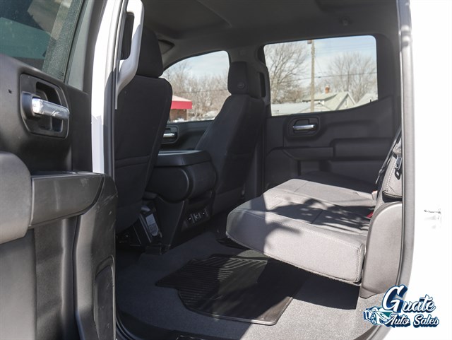 Chevrolet Silverado photo 9