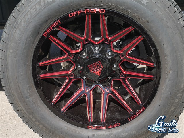 Chevrolet Silverado photo 8
