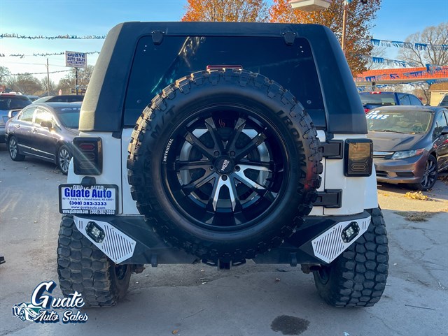 Jeep Wrangler photo 13