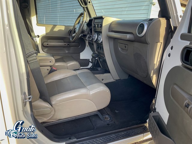 Jeep Wrangler photo 18