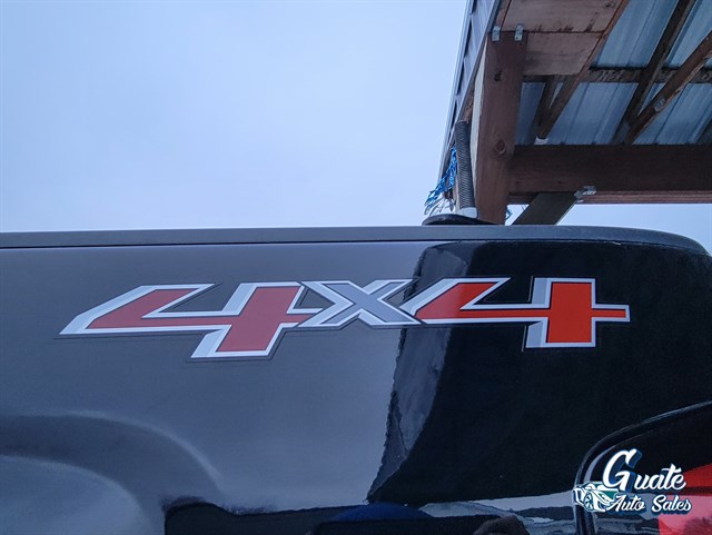 Chevrolet Silverado photo 15