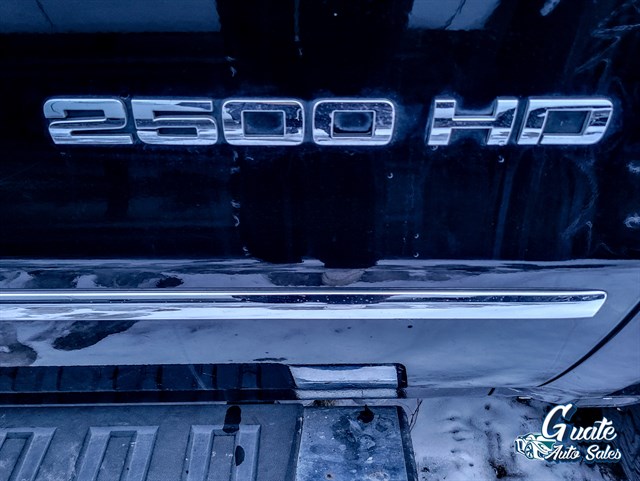 Chevrolet Silverado photo 14