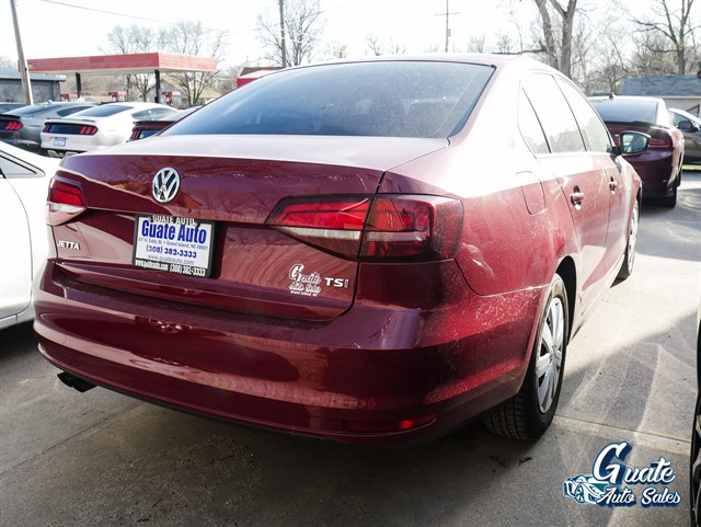 Volkswagen Jetta photo 13
